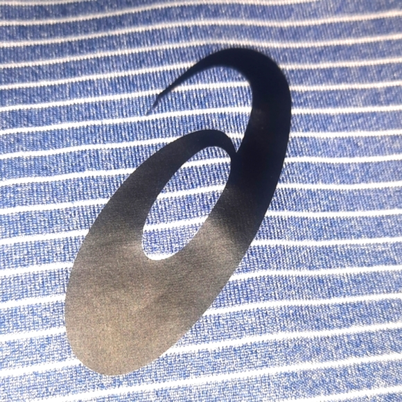 Round Neck Red T-Shirt - Picture 4 of 4